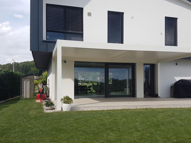 lamelna pergola misteral bioklimatska pergola bioclimatic spodnji duplek 163302aefa7053 ae17 addd 184db1951517fc