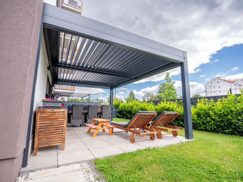lamelnapergola pergola pergole bioklimatskepergole bioklimatskapergola misteral pergolamisteral terasa sencenje tende ziprolo  a7r6054 edit